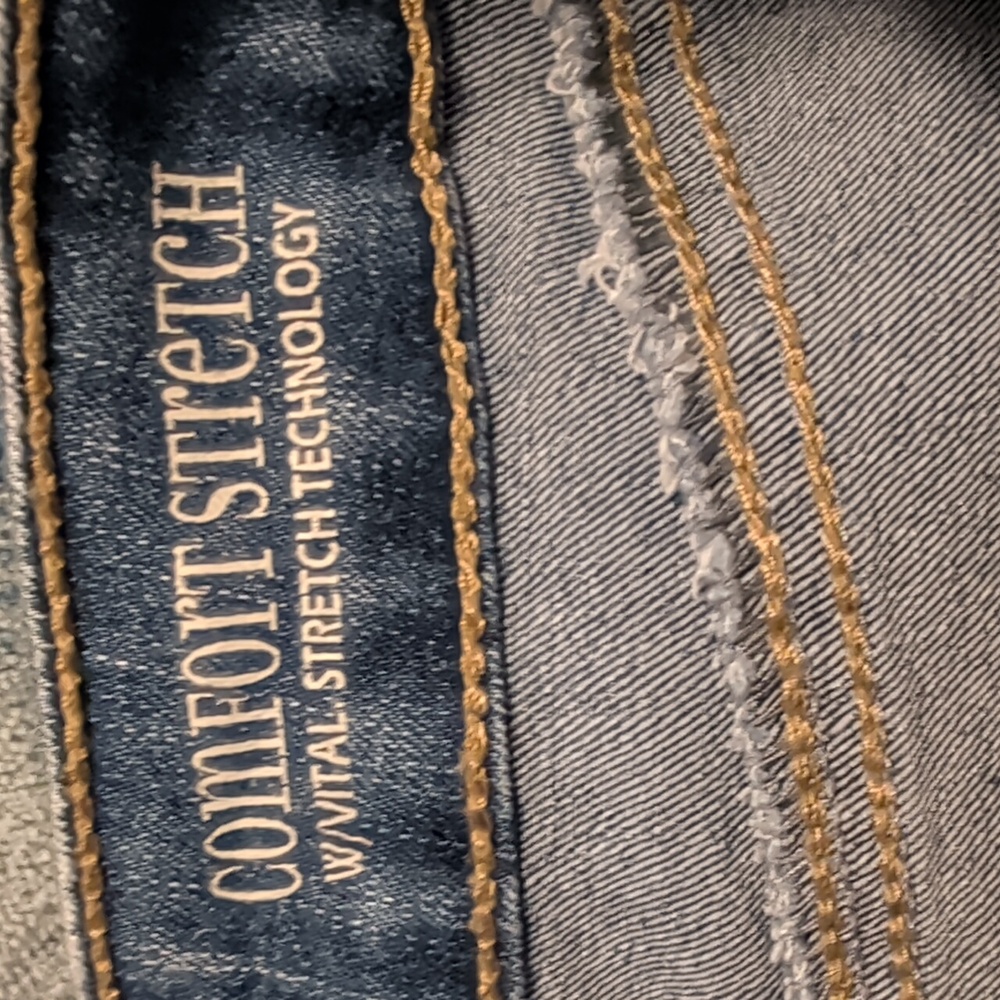 SoundStyle Straight Leg Light Wash Jeans EUC - Picture 8 of 8